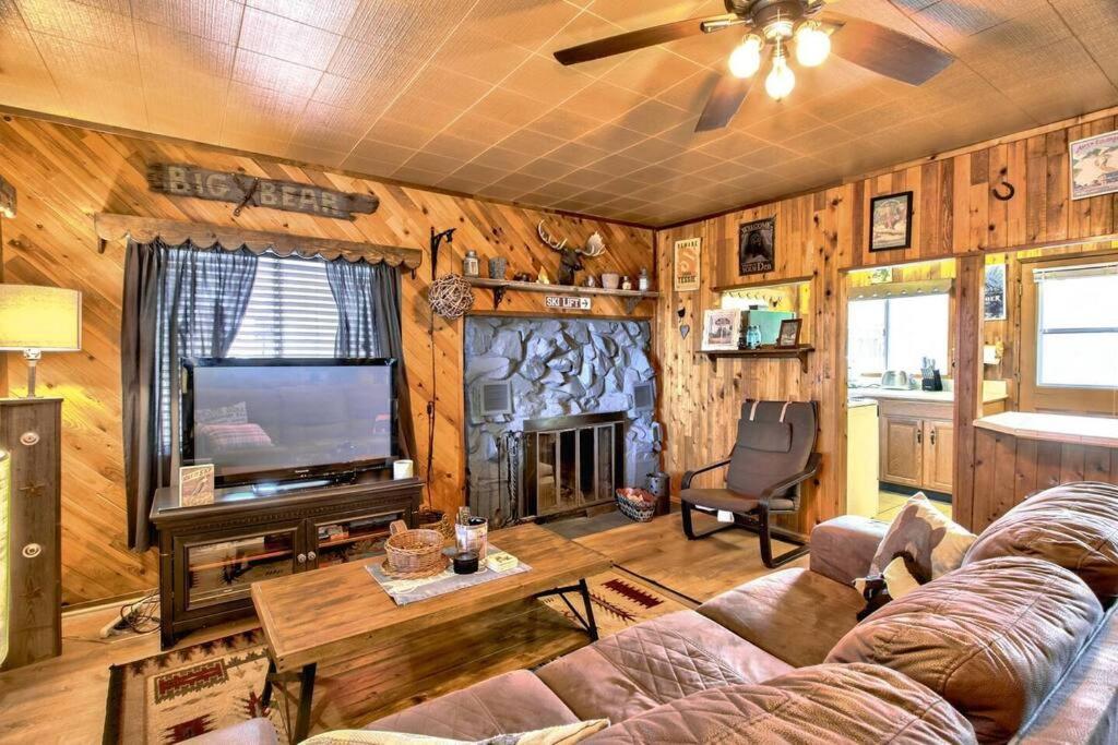 Вілла Los Osos Cozy Cabin With Private Spa And Bbq Біг-Бер-Лейк Екстер'єр фото